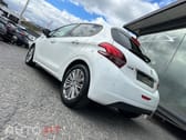 Peugeot 208 1.2 PureTech Signature