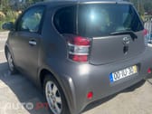 Toyota iQ 1.0 VVT-i