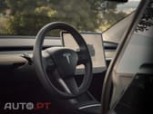 Tesla Model Y Standard Range RWD