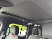 Land Rover Defender 2.0 P300e 110 AWD X-Dynamic SE