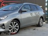 Toyota Auris plug-in