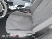 Peugeot E-2008 50 kWh Active Pack