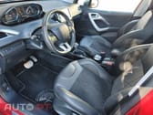 Peugeot 2008 1.2 PureTech Crossway EAT6