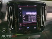 Volvo XC40 1.5 T2 Momentum Plus