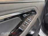 Land Rover Evoque I.V.A DEDUTIVEL P300e R-Dynamic SE
