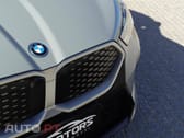 BMW iX2 eDrive20 Pack Desportivo M