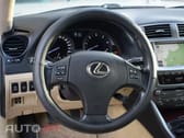 Lexus IS 220