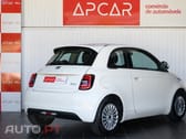 Fiat 500e Action
