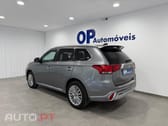Mitsubishi Outlander 2.4 Intense