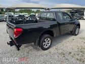 Mitsubishi L200 2.5 DI-D Club Intense 4WD