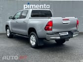 Toyota Hilux 2.4 D-4D 2WD CD Tracker