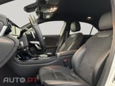 Mercedes-Benz A 250 I.V.A DEDUTIVEL AMG Line