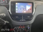 Peugeot 208 1.2 PureTech Signature
