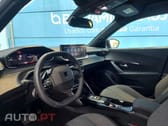 Peugeot 2008 1.2 Hybrid Allure e-DCS6
