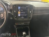 Volvo XC40 1.5 T2 Momentum Core