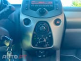 Peugeot 108 1.0 AUTOMÁTICO