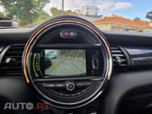 MINI Cooper John Cooper Works Auto Desportiva
