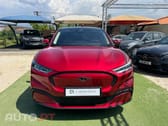 Ford Mustang Mach-E Alargada