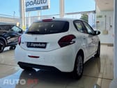 Peugeot 208 1.2 PureTech Signature