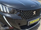 Peugeot 2008 1.2 PureTech GT EAT8