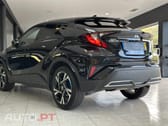 Toyota C-HR 2.0 Hybrid Square Collection