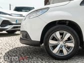 Peugeot 2008 1.2 VTi Allure