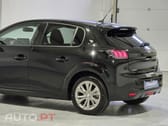 Peugeot E-208 50 kWh Allure Roadtrip