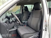 Toyota Hilux 2.4 D-4D 2WD CD