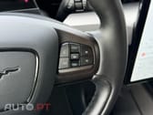 Ford Mustang Mach-E Alargada