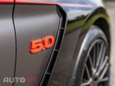 Ford Mustang V8 GT