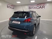 Peugeot 2008 1.2 PURETECH STYLE