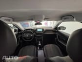 Peugeot 2008 1.2 PureTech Allure EAT8