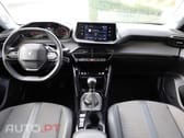 Peugeot 2008 1.2 Pure Tech Allure