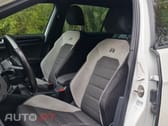 Volkswagen Golf 2.0 TSi R