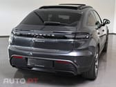 Porsche Macan 4