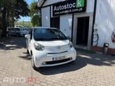 Toyota iQ 1.0 VVT-i