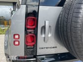 Land Rover Defender 3.0 D250 110 AWD X-Dynamic SE