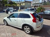 Volvo C30  Drive Momentum
