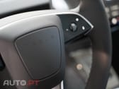 Tesla Model 3 Tração Traseira