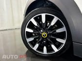 MINI Cooper Cooper SE Premium Classic