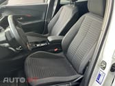 Peugeot E-2008 50 kWh Active Pack