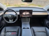 Tesla Model 3 RWD