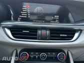 Alfa Romeo Stelvio V6 2.9 Bi-Turbo AT8-Q4 Quadrifoglio