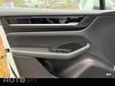 Porsche Macan Standard
