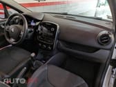 Renault Clio Outro