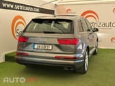 Audi Q7 3.0 TDi quattro S-line Tiptronic 7L