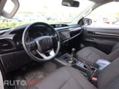 Toyota Hilux 2.4 D-4D 4WD CD CH