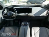 BMW iX xDrive 40 Pack Desportivo