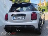 MINI Cooper John Cooper Works Auto Desportiva