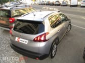 Peugeot 2008 1.2 PureTech Signature